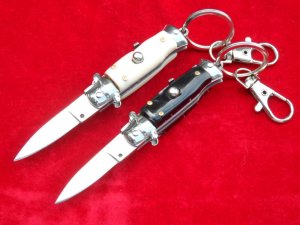 New 3-3/4" Italian wasp body Stiletto keychain knife set Ivory &Horn