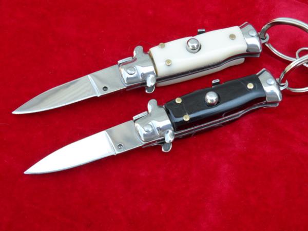New 3-3/4" Italian wasp body Stiletto keychain knife set Ivory &Horn