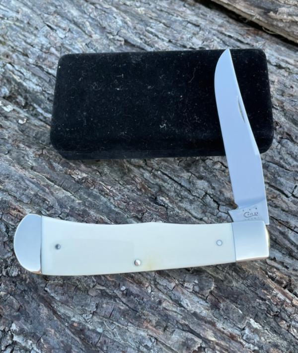 CASE XX 2012 ELEPHANT IVORY PANAMA TRAPPER