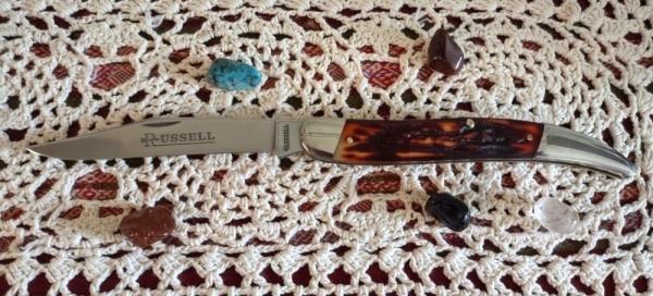 Russell Knife ~ STAG HANDLE ~~ MINT ~~$60.00 ~~ Russell Knife ~ STAG HANDLE ~~ MINT ~~$60.00 ~~