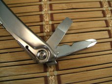 LEATHERMAN BOLSTER MULTI-TOOL FROM PORTLAND, OREGON USA IN MINT UNUSED, UNCARRIED CONDITION LEATHERMAN BOLSTER MULTI-TOOL FROM PORTLAND, OREGON USA IN MINT UNUSED, UNCARRIED CONDITION