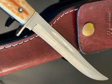 Vintage Rare CASE XX USA Transition Red 2nd Cut Stag 516-5”Fixed Blade Blood Groove Knife\Sheath EXC Vintage Rare CASE XX USA Transition Red 2nd Cut Stag 516-5”Fixed Blade Blood Groove Knife\Sheath EXC