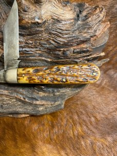 Cattaraugus Cutlery Co., Little Valley NY., 21349 Swell End Jack, Wormgroove Bone, 3 3/4" Cattaraugus Cutlery Co., Little Valley NY., 21349 Swell End Jack, Wormgroove Bone, 3 3/4"
