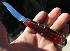 Unused Case XX USA 10 dot 1970 trapper. 5254. Beautiful red bone with no cracks. Snaps both ways.