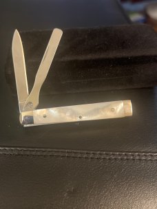 2005 Case XX USA 8282SP Genuine Mother Or Pearl Baby Doctors Knife New In Case Clam Shell