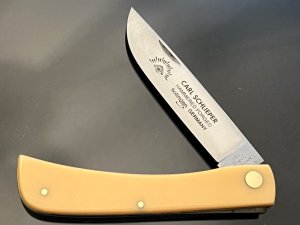 Vintage Original Carl Schlieper German Eye 4-3/4” Large Yellow Celluloid Sodbuster Knife NEW. 