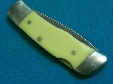 CAMILLUS NEW YORK USA YELL O JAKET YELLOW JACKET 715 LOCKBACK FOLDING POCKET KNIFE KNIVES CAMILLUS NEW YORK USA YELL O JAKET YELLOW JACKET 715 LOCKBACK FOLDING POCKET KNIFE KNIVES