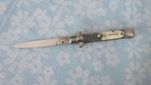 Vintage 9" Italian stiletto