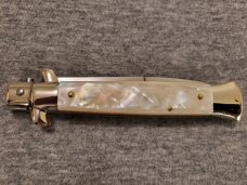 Frank Beltrame ITALIAN 9" GENUINE Mother of Pearl L.E. PICKLOCK Stiletto w/Bayonet Blade 4MM Frank Beltrame ITALIAN 9" GENUINE Mother of Pearl L.E. PICKLOCK Stiletto w/Bayonet Blade 4MM