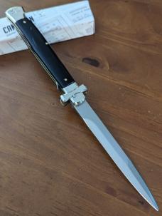 NIB 11"- 28 cm A.G.A. Campolin Maltese lockback auto in all black super beautiful quality stiletto NIB 11"- 28 cm A.G.A. Campolin Maltese lockback auto in all black super beautiful quality stiletto