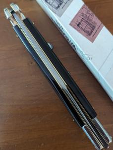 NIB 11"- 28 cm A.G.A. Campolin Maltese lockback auto in all black super beautiful quality stiletto NIB 11"- 28 cm A.G.A. Campolin Maltese lockback auto in all black super beautiful quality stiletto