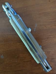 NOS GIOVANNI BELTRAME HONEY BRAZILIAN HORN 23CM-9" FLAT BLADE STILETTO NOS GIOVANNI BELTRAME HONEY BRAZILIAN HORN 23CM-9" FLAT BLADE STILETTO