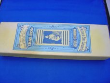 Case Classic Display Knife Antique Red Pakkawood Handles Case Classic Display Knife Antique Red Pakkawood Handles