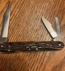 W0W !  OLD HENKLES STAG LOCKBACK WHITTLER