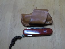 SWISS ARMY KNIFE AND SHEATH "EDC PERFECTION"