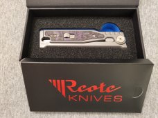 *NIB* REATE EXO-M GRAVITY OTF KNIFE w/FAT CARBON TITANIUM HANDLE *NIB* REATE EXO-M GRAVITY OTF KNIFE w/FAT CARBON TITANIUM HANDLE