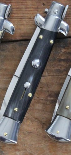 *NOS* Frank Beltrame ITALIAN 9" Brazilian B/W Horn Stiletto w/Bayonet Blade 4MM *NOS* Frank Beltrame ITALIAN 9" Brazilian B/W Horn Stiletto w/Bayonet Blade 4MM