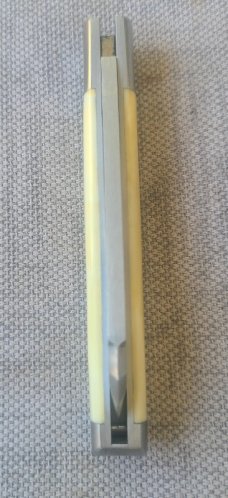 Klassic K'roo Warthog Tusk Ivory Scagel Cut Sheepsfoot Sleeveboard...N690..3.8 closed..coa/slip