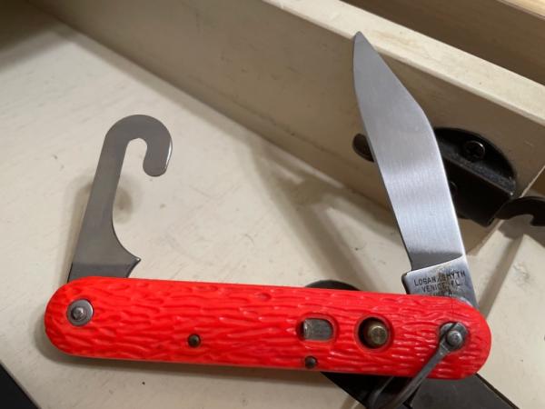 Logan Smyth military paratrooper knife Logan Smyth military paratrooper knife