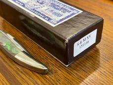 Queen Cutlery Co Schatt & Morgan Toothpick Folding Knife w/Black Lip Mother of Pearl Scales Queen Cutlery Co Schatt & Morgan Toothpick Folding Knife w/Black Lip Mother of Pearl Scales