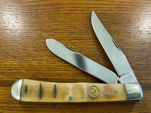 Canal Street Limited Ed 2-Blade Trapper Folding Knife w/Jigged Smooth Bone Scales SN#50