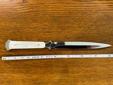 Parker Cut. Co. 8" Dagger w/Mother of Pearl Scales Japan Parker Cut. Co. 8" Dagger w/Mother of Pearl Scales Japan