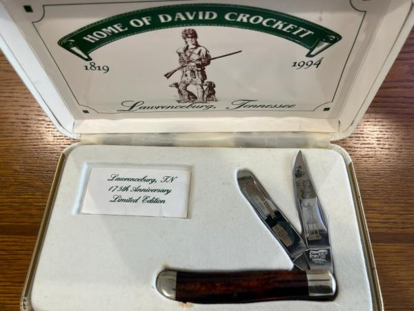Frost Cutlery Limited David Crockett Commermorative Trapper Folding Knife SN#060 Frost Cutlery Limited David Crockett Commermorative Trapper Folding Knife SN#060