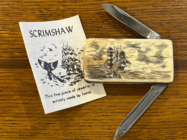 National Blade Money Clip Folding Knife w/Scrimshaw Saling Ship & Lighthouse Scale Japan National Blade Money Clip Folding Knife w/Scrimshaw Saling Ship & Lighthouse Scale Japan