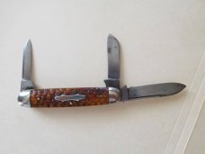 Vintage Bridge Cutlery Company St. Louis Jigged Bone 3 Blade Cattle Pocket Knife Vintage Bridge Cutlery Company St. Louis Jigged Bone 3 Blade Cattle Pocket Knife