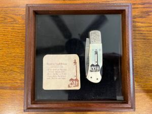Spouting Whale F&F Inc. CS-47 Scrimshaw Alcatraz Lighthouse Lockback Folding Knife SN#491 Japan