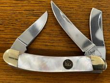 Hen & Rooster 283-MOP 3-Blade Folding Knife w/Mother of Pearl Scales Hen & Rooster 283-MOP 3-Blade Folding Knife w/Mother of Pearl Scales