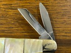 Frost Cutlery Ocoee River 574GLP Lockback Wittler Folding Knife w/Gold Lip Pearl Inlaid Handle Frost Cutlery Ocoee River 574GLP Lockback Wittler Folding Knife w/Gold Lip Pearl Inlaid Handle