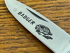 National Blade "Badger" Scrimshaw Deer Lockback Folding Knife Japan National Blade "Badger" Scrimshaw Deer Lockback Folding Knife Japan