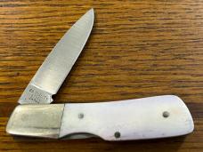 National Blade "Badger" Scrimshaw Deer Lockback Folding Knife Japan National Blade "Badger" Scrimshaw Deer Lockback Folding Knife Japan