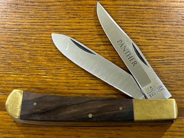 Compass Instrument "Panther" 2-Blade Folding Knife w/Hardwood Scales Japan Compass Instrument "Panther" 2-Blade Folding Knife w/Hardwood Scales Japan