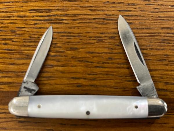 I*XL Wostenholm 2-Blade Pen Knife w/Mother of Pearl Scales England