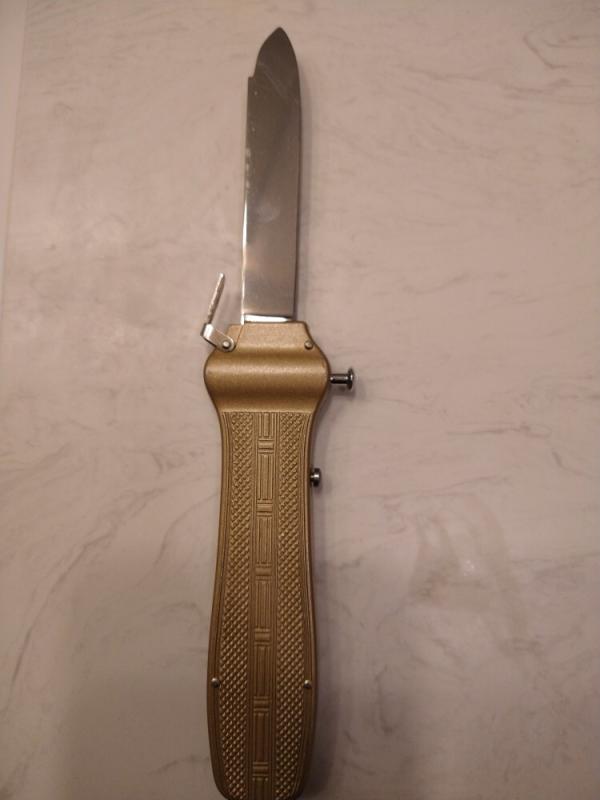 Rob Klass OTF trapdoor knife ( small version 