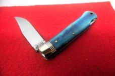ALL ABOUT POCKET KNIVES 2023 LOCKBACK 721123LB SMOOTH BLUE BONE LIMITED PRODUCTION ALL ABOUT POCKET KNIVES 2023 LOCKBACK 721123LB SMOOTH BLUE BONE LIMITED PRODUCTION