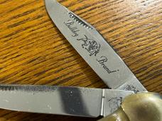 Bulldog 2007 2-Blade Trapper Knife w/Rams Horn Scales Germany Bulldog 2007 2-Blade Trapper Knife w/Rams Horn Scales Germany