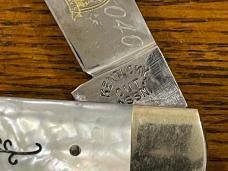Fight'n Rooster Frank Buster 1978 Ltd Ed Kentucky Cutlery Assoc Gunstock Knife w/MOP Scales SN#040 G Fight'n Rooster Frank Buster 1978 Ltd Ed Kentucky Cutlery Assoc Gunstock Knife w/MOP Scales SN#040 G