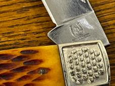 Rough Rider RR565 2-Blade Knife w/Jigged Bone Scales Rough Rider RR565 2-Blade Knife w/Jigged Bone Scales