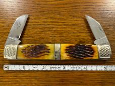 Rough Rider RR565 2-Blade Knife w/Jigged Bone Scales Rough Rider RR565 2-Blade Knife w/Jigged Bone Scales