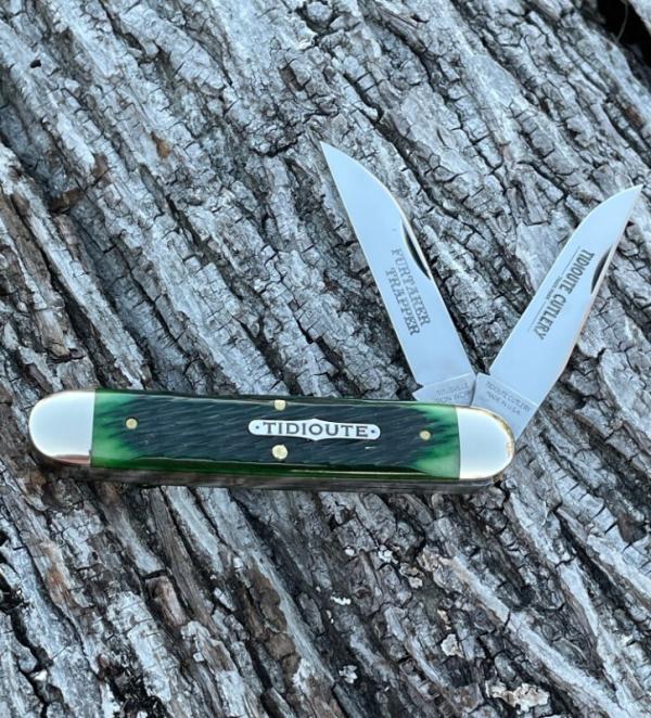 GEC NORTHFIELD ** 2010 JOHN DEERE GREEN 538210 FURTAKER TRAPPER 40/50 HAS COA GEC NORTHFIELD ** 2010 JOHN DEERE GREEN 538210 FURTAKER TRAPPER 40/50 HAS COA