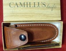 VINTAGE MINT IN BOX CAMILLUS SWORD BRAND HAND MADE #3 USA LOCKBACK WITH SHEATH c1960-1976 VINTAGE MINT IN BOX CAMILLUS SWORD BRAND HAND MADE #3 USA LOCKBACK WITH SHEATH c1960-1976