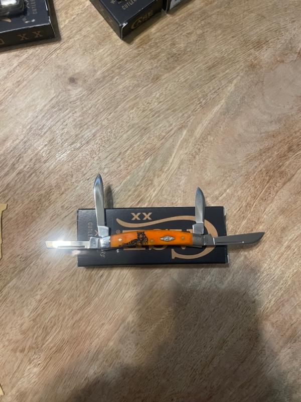 Case XX USA 2023 Persimmon Bone TIGER 1/500 Small Congress. Case XX USA 2023 Persimmon Bone TIGER 1/500 Small Congress.