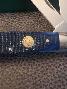 CANAL STREET CUTLERY 2135522 Blue Rope Jigged Bone Swell Center Limited Edition #18 With Gold Sheild CANAL STREET CUTLERY 2135522 Blue Rope Jigged Bone Swell Center Limited Edition #18 With Gold Sheild