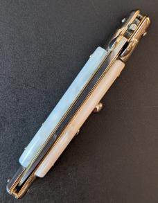 NOS GIOVANNI BELTRAME GENUINE IMITATION PEARL 23CM-9" FLAT BLADE STILETTO NOS GIOVANNI BELTRAME GENUINE IMITATION PEARL 23CM-9" FLAT BLADE STILETTO