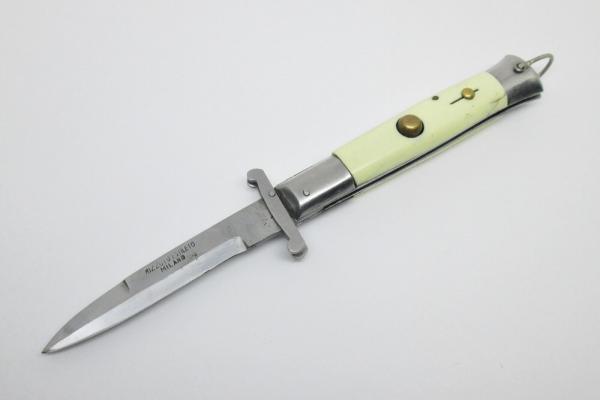 Vintage RIZZUTO ESTILETO MILANO Automatic Switchblade Ivory Handles for parts or repair Vintage RIZZUTO ESTILETO MILANO Automatic Switchblade Ivory Handles for parts or repair