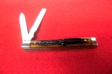 QUEEN CUTLERY CO TITUSVILLE #96 DOCTORS KNIFE AMBER BONE STAG TOOL STEEL MINT YR.UNKNOWN QUEEN CUTLERY CO TITUSVILLE #96 DOCTORS KNIFE AMBER BONE STAG TOOL STEEL MINT YR.UNKNOWN