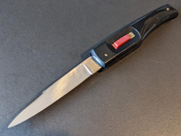 VINTAGE ITALIAN COLLINI "FLYLOCK" SLIDE BUTTON "ROSTFREI PATENT" AUTOMATIC KNIFE VINTAGE ITALIAN COLLINI "FLYLOCK" SLIDE BUTTON "ROSTFREI PATENT" AUTOMATIC KNIFE